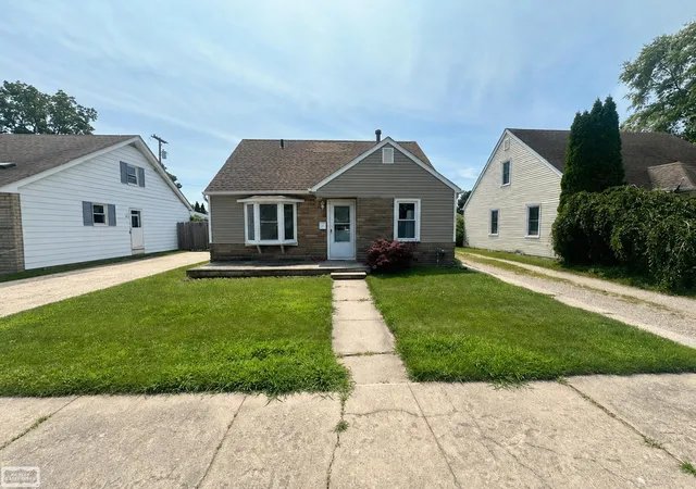 1st image of 163 Ward St, Marine City, MI 48039 | MLS# 58050215100