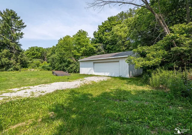 Photo 3 of Land for sale at 1606 Mooreville Rd, Milan, MI 48160 | MLS# 57050215101 | Listing updated on 2026-08-31