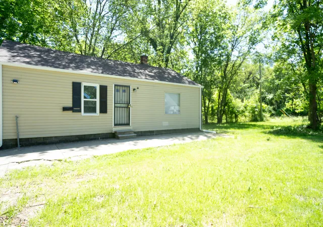 Photo 3 of Single family home for sale at 22675 Santa Maria St, Detroit, MI 48219 | MLS# 81026036393 | Listing updated on 2026-09-09