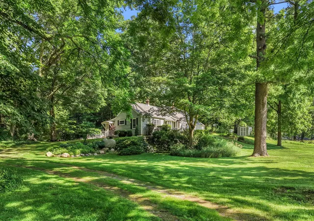 1st image of 5515 Kaiser Rd, Sawyer, MI 49125 | MLS# 69026036408