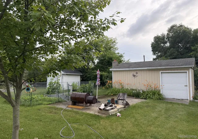 Photo 3 of Single family home for sale at 4070 Blood Rd, Metamora, MI 48455 | MLS# 20261054890 | Listing updated on 2026-08-25