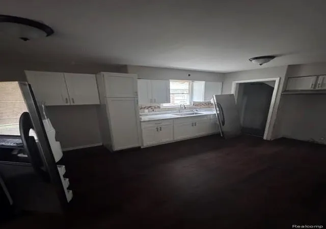 Photo 3 of Single family home for sale at 7337 Woodmont Ave, Detroit, MI 48228 | MLS# 20261054905 | Listing updated on 2026-07-17