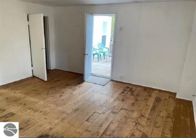 Listing Photo 5 - Condo for sale in building located at 221 W Locust, Mount Pleasant, MI 48858
