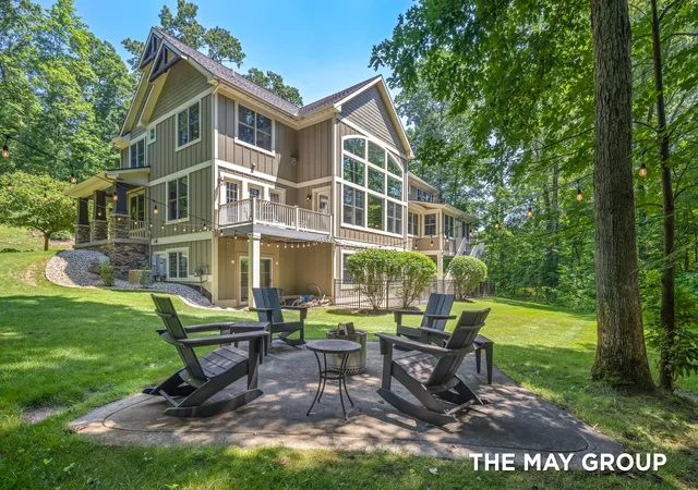Photo 2 of Mansion for sale at 5354 Pinnacle Point Dr Ne, Ada, MI 49301 | MLS# 65026036434 | Listing updated on 2026-08-17