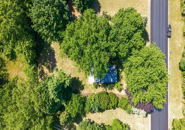 51st image of 2313 68th St, Fennville, MI 49408 | MLS# 71026036463