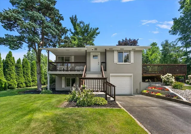 1st image of 15004 Riley St, Holland, MI 49424 | MLS# 71026036468