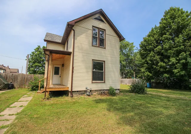 Photo 1 of Sale Pending at 112 N Andrews St, Three Rivers, MI 49093 | MLS# 68026036462 | Listing updated on 2026-09-10