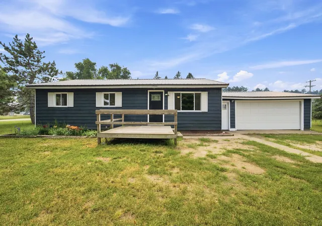 Photo 2 of Single family home for sale at 3490 S 37 Road, Cadillac, MI 49601 | MLS# 78080071161 | Listing updated on 2026-08-03
