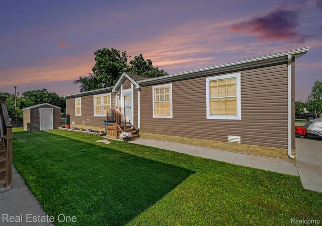 2nd image of 6548 Prince Blvd, Tyrone Township Livingston, MI 48430 | MLS# 20261054973