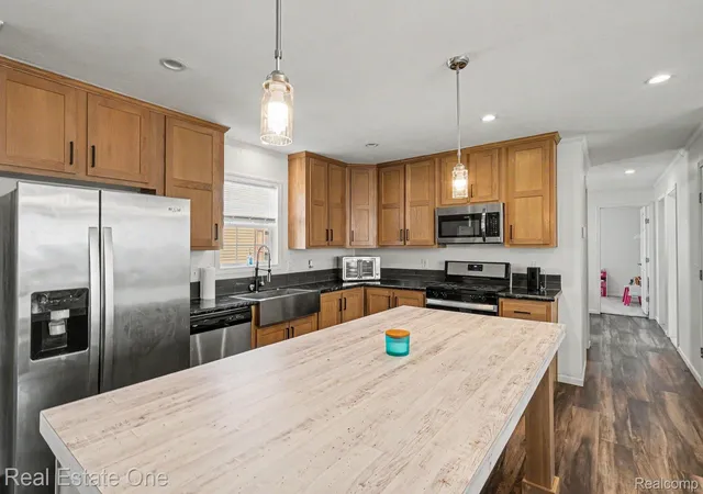 4th image of 6548 Prince Blvd, Tyrone Township Livingston, MI 48430 | MLS# 20261054973