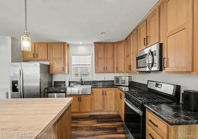 5th image of 6548 Prince Blvd, Tyrone Township Livingston, MI 48430 | MLS# 20261054973