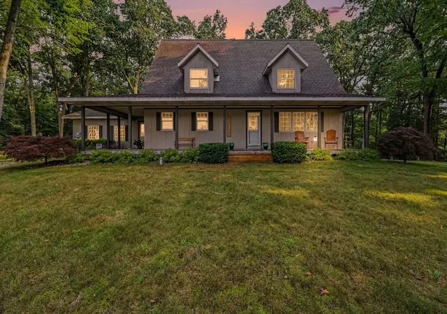 Photo 1 of Single family home for sale at 4300 Fruitvale Rd, Montague, MI 49437 | MLS# 71026036492 | Listing updated on 2026-09-08
