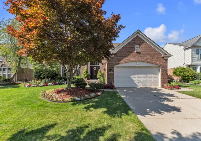 2nd image of 44899 Weymouth Dr, Canton, MI 48188 | MLS# 81026036479