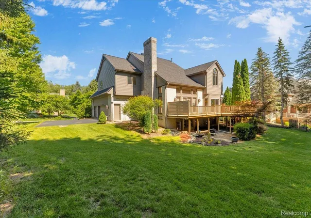 4th image of 1781 Westridge Dr, Rochester Hills City Oakland, MI 48306 | MLS# 20261054983
