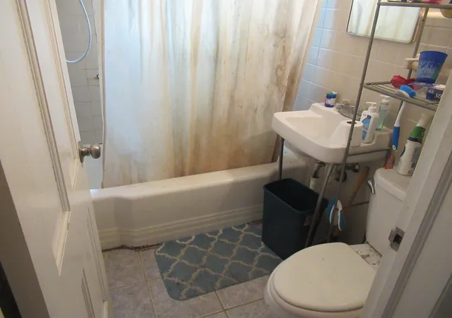Photo 3 of Single family home for sale at 1507 Leonard St NE, Grand Rapids, MI 49505 | MLS# 65026036514 | Listing updated on 2026-07-20