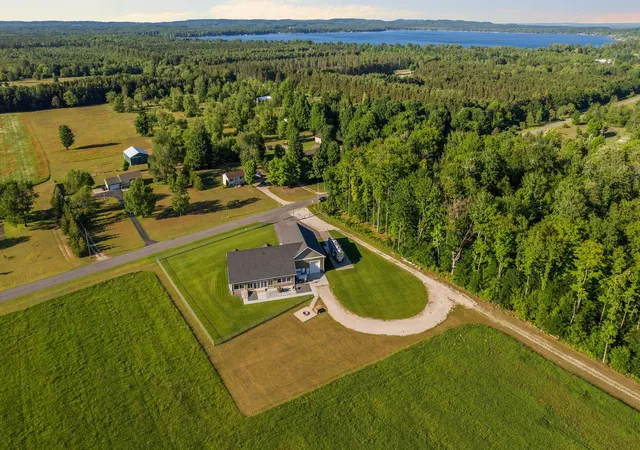 Photo 2 of Single family home for sale at 5859 Potter Rd, Bear Lake, MI 49614 | MLS# 67026036559 | Listing updated on 2026-07-16