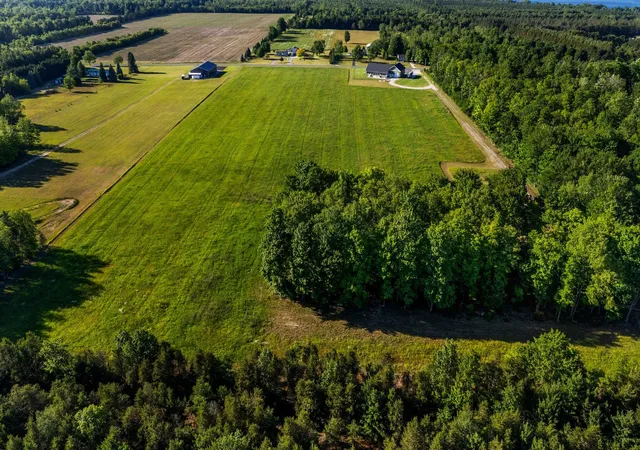Photo 3 of Single family home for sale at 5859 Potter Rd, Bear Lake, MI 49614 | MLS# 67026036559 | Listing updated on 2026-07-16