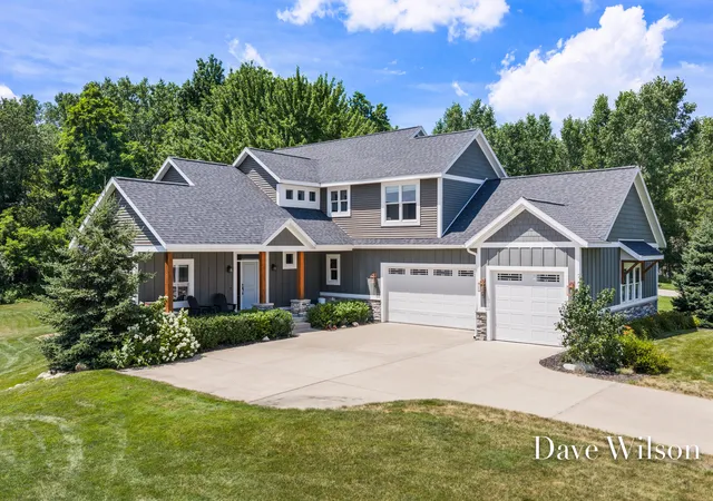 Photo 1 of Sale Pending at 6699 Summer Meadows Dr Ne, Rockford, MI 49341 | MLS# 65026036554 | Listing updated on 2026-09-12