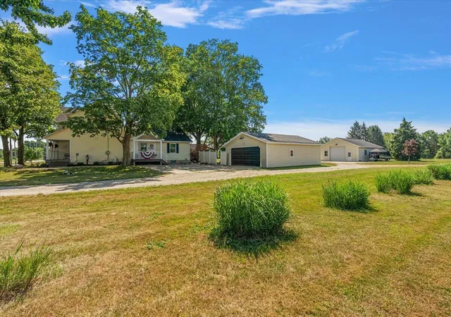 1st image of 4548 Bauer Rd, Hudsonville, MI 49426 | MLS# 65026036567
