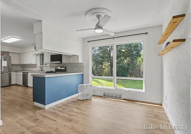 Photo 4 of Single family home for sale at 24065 M 78, Battle Creek, MI 49017 | MLS# 65026036570 | Listing updated on 2026-09-17