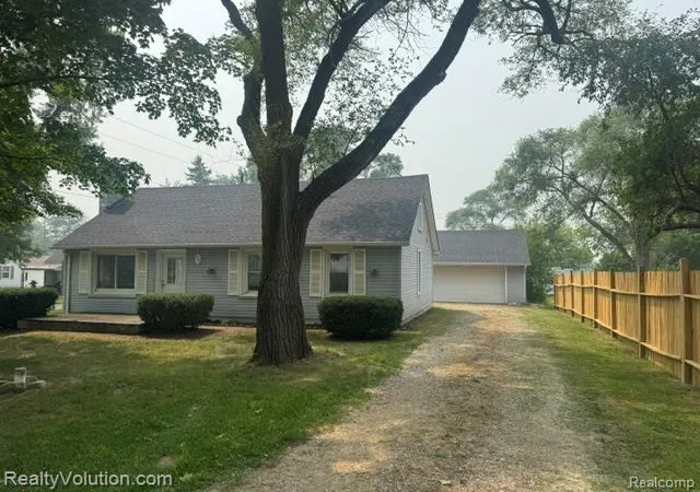 Photo 1 of Single family home for sale at 125 Rule Rd, Imlay City, MI 48444 | MLS# 20261055030 | Listing updated on 2026-09-17