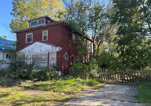 Photo 1 of Single family home for sale at 943 Paddington Ave, Flint, MI 48507 | MLS# 20261055038 | Listing updated on 2026-07-17