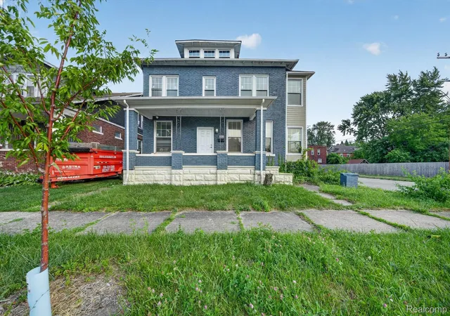Photo 3 of Multi family home for sale at 504 Trowbridge St, Detroit, MI 48202 | MLS# 20261055053 | Listing updated on 2026-07-21