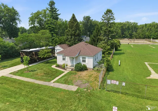 1st image of 12891 Crane St, Carleton, MI 48117 | MLS# 57050215160