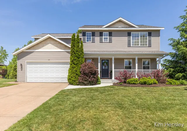 Photo 1 of Sale Pending at 945 River Rock Dr Ne, Comstock Park, MI 49321 | MLS# 65026036600 | Listing updated on 2026-07-18