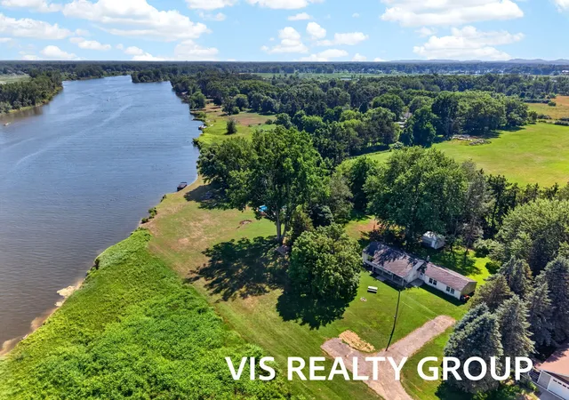 1st image of 14911 Groenevelt Rd, Spring Lake, MI 49456 | MLS# 71026036608