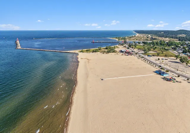 65th image of 3380 Fulton Ave, Muskegon, MI 49441 | MLS# 71026036613