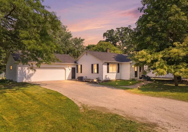 1st image of 38 Arthur St, Grant, MI 49327 | MLS# 65026036606