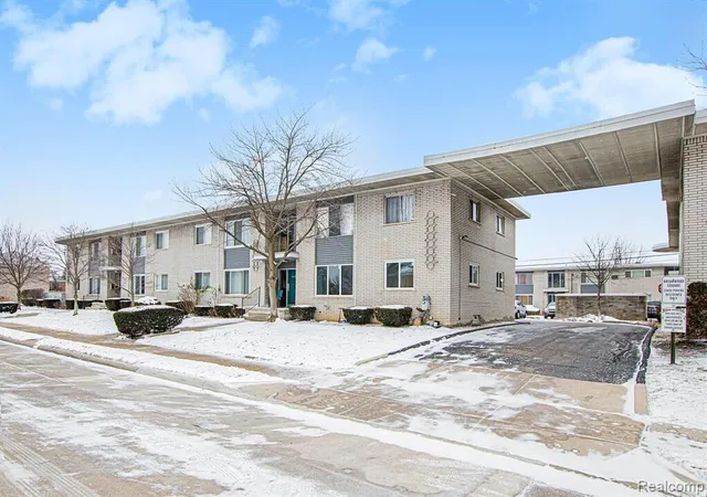 Photo 2 of Condo for sale at 4839 Mansfield Ave #G6, Royal Oak, MI 48073 | MLS# 81026036611 | Listing updated on 2026-08-10