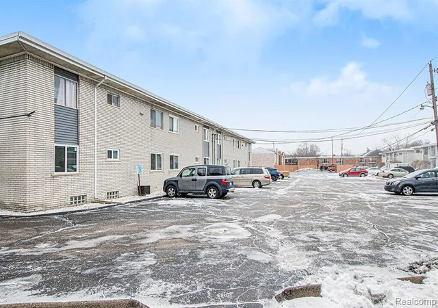 Photo 3 of Condo for sale at 4839 Mansfield Ave #G6, Royal Oak, MI 48073 | MLS# 81026036611 | Listing updated on 2026-08-10