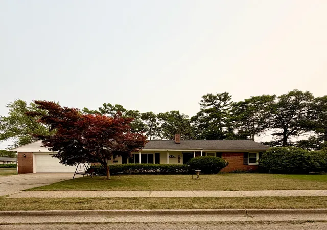Photo 1 of Single family home for sale at 1499 Eastwood Dr, Muskegon, MI 49442 | MLS# 71026036630 | Listing updated on 2026-09-08