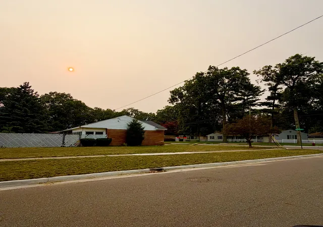 Photo 3 of Single family home for sale at 1499 Eastwood Dr, Muskegon, MI 49442 | MLS# 71026036630 | Listing updated on 2026-09-08