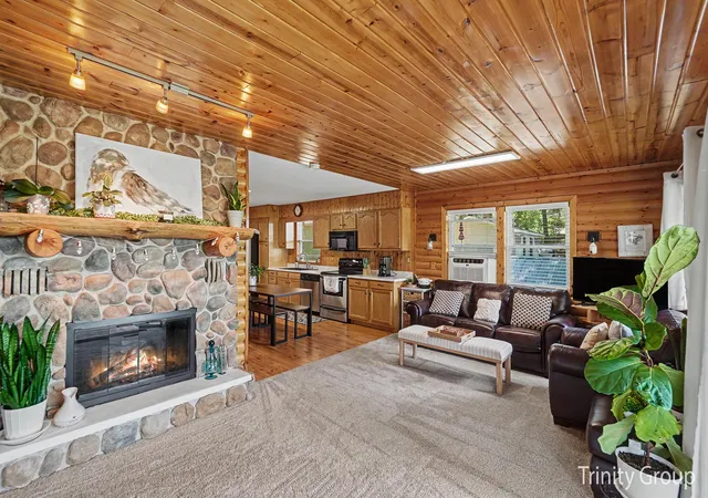 5th image of 6712 E Carrigan Dr, Newaygo, MI 49337 | MLS# 65026036638
