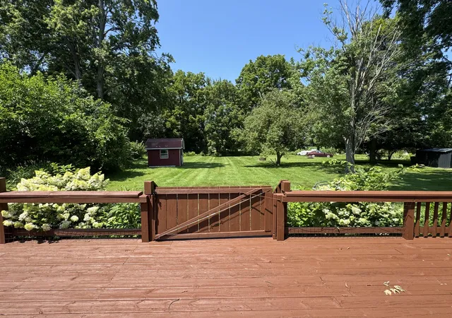 Photo 3 of Single family home for sale at 411 N Elm St, Three Oaks, MI 49128 | MLS# 69026036637 | Listing updated on 2026-09-09