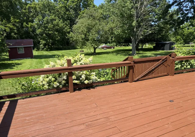 Photo 4 of Single family home for sale at 411 N Elm St, Three Oaks, MI 49128 | MLS# 69026036637 | Listing updated on 2026-09-09