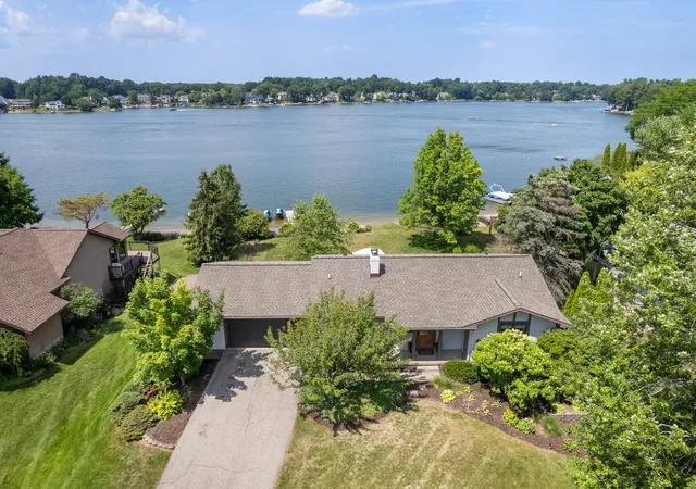 1st image of 6189 Belding Rd Ne, Rockford, MI 49341 | MLS# 65026036635