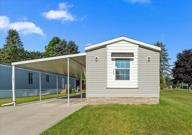 Single family home for sale at 7118 W Mapleview Cir, Brown City, MI 48416 | MLS# 58050215189