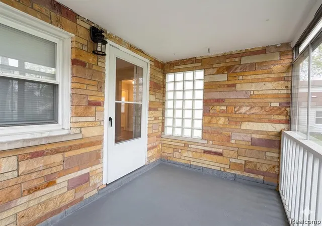 Photo 4 of Single family home for sale at 7569 Westminster Ave, Warren, MI 48091 | MLS# 20261055155 | Listing updated on 2026-08-14