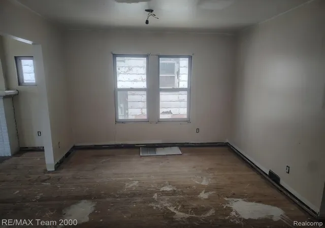 Photo 3 of Multi family home for sale at 9186 Steel St, Detroit, MI 48228 | MLS# 20261055164 | Listing updated on 2026-09-15