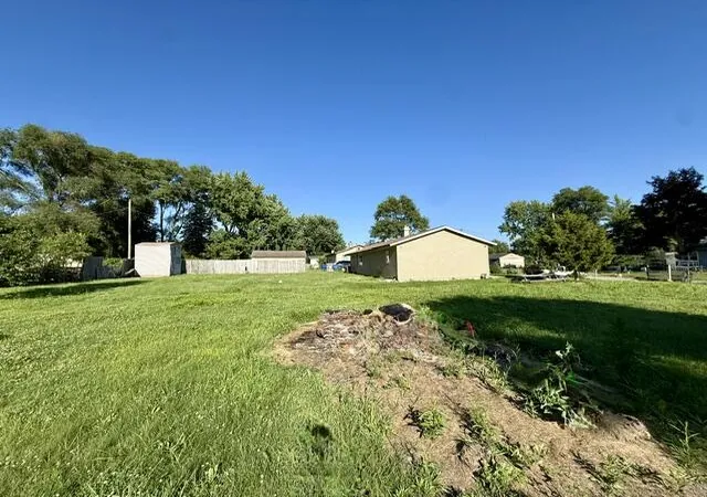 Photo 3 of Single family home for sale at 2431 Lawrence Dr, Benton Harbor, MI 49022 | MLS# 69026036674 | Listing updated on 2026-07-25