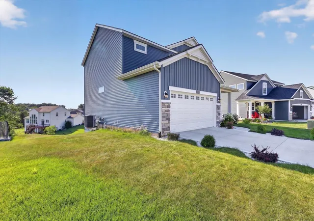 Photo 2 of Single family home for sale at 8297 Brickley St Se, Byron Center, MI 49315 | MLS# 65026036681 | Listing updated on 2026-08-11