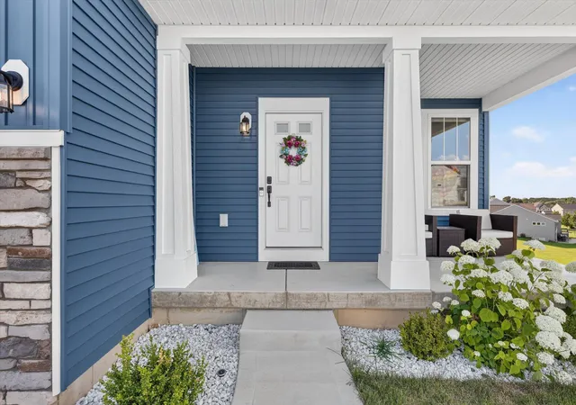 Photo 5 of Single family home for sale at 8297 Brickley St SE, Byron Center, MI 49315 | MLS# 65026036681 | Listing updated on 2026-08-11