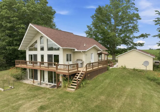 Photo 4 of Single family home for sale at 7815 Hibma Rd, Marion, MI 49665 | MLS# 78080071190 | Listing updated on 2026-07-19
