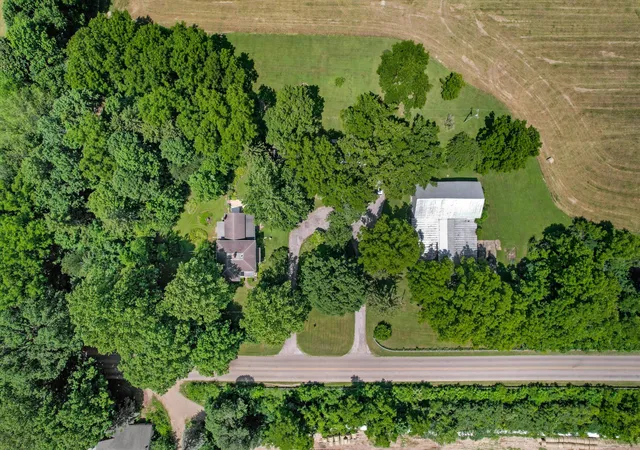 Photo 3 of Single family home for sale at 530 Newton Rd, Coldwater, MI 49036 | MLS# 62026036705 | Listing updated on 2026-09-28