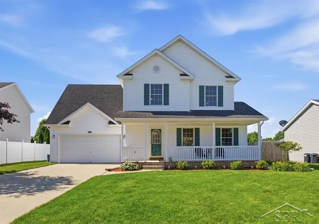 2nd image of 10175 Dove Dr, Freeland, MI 48623 | MLS# 61050215226