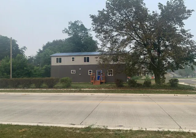 Photo 1 of Single family home for sale at 576 Pipestone St, Benton Harbor, MI 49022 | MLS# 69026036718 | Listing updated on 2026-09-09